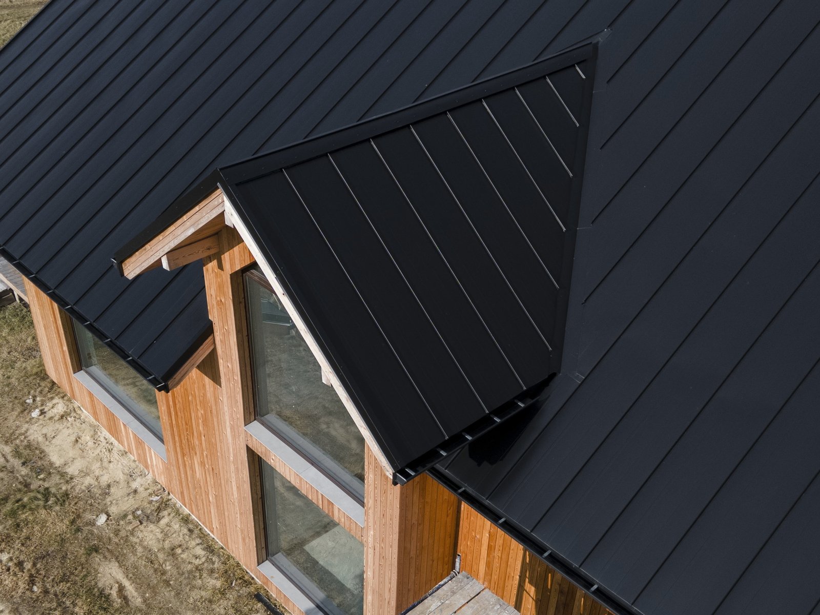 Jireh General Contractors, LLC — roofing contractor in Charlotte, TN