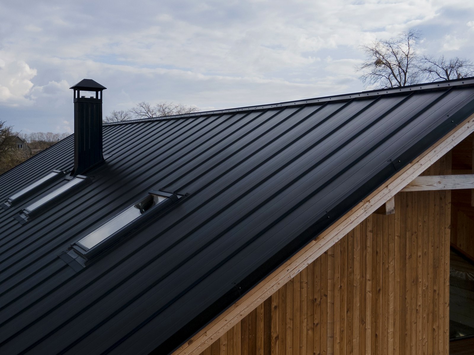 HudCo Roofing & Exteriors — roofing contractor in Middletown, NJ