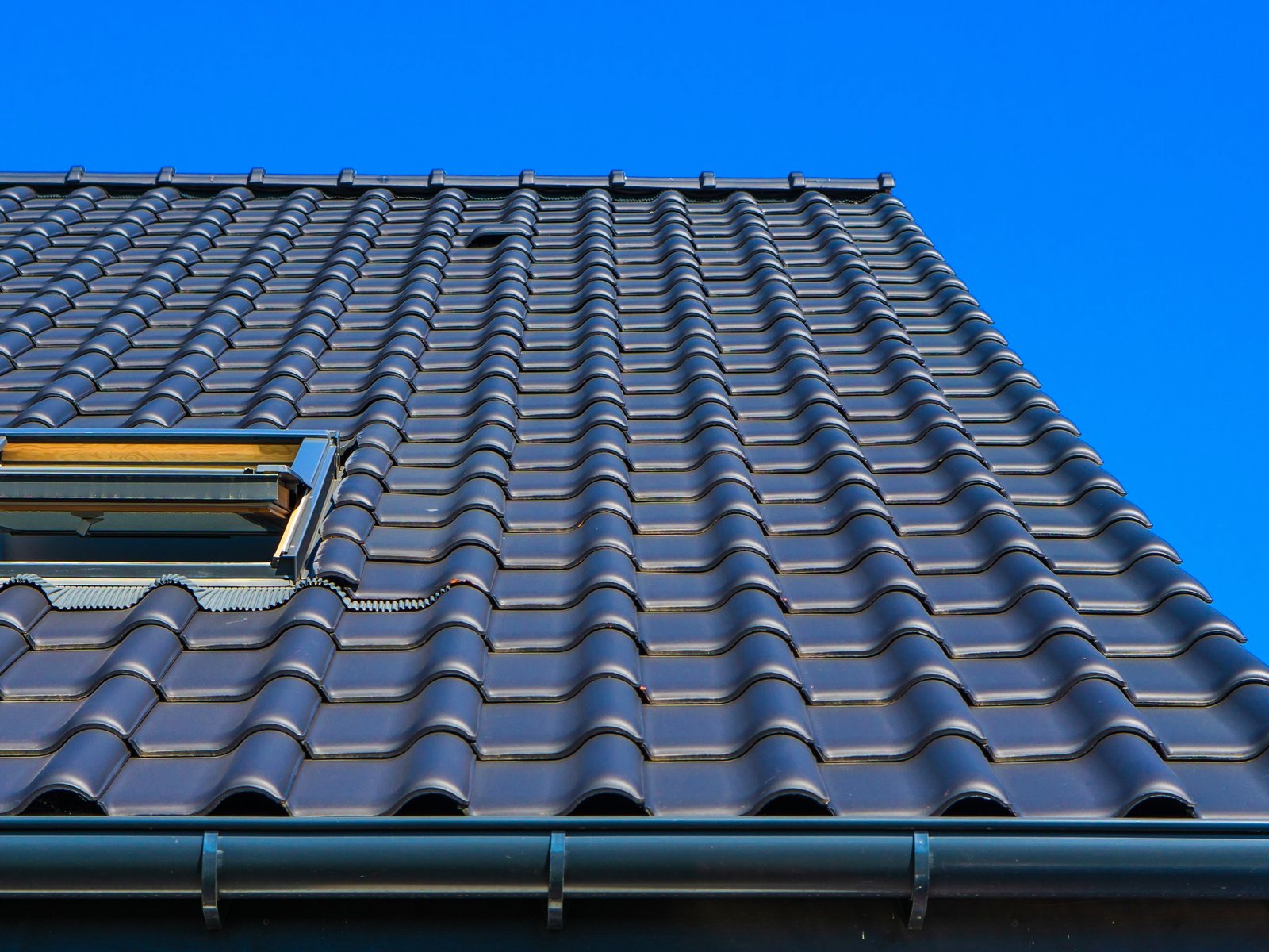 Valor Home Roofing — roofing contractor in Butler, PA