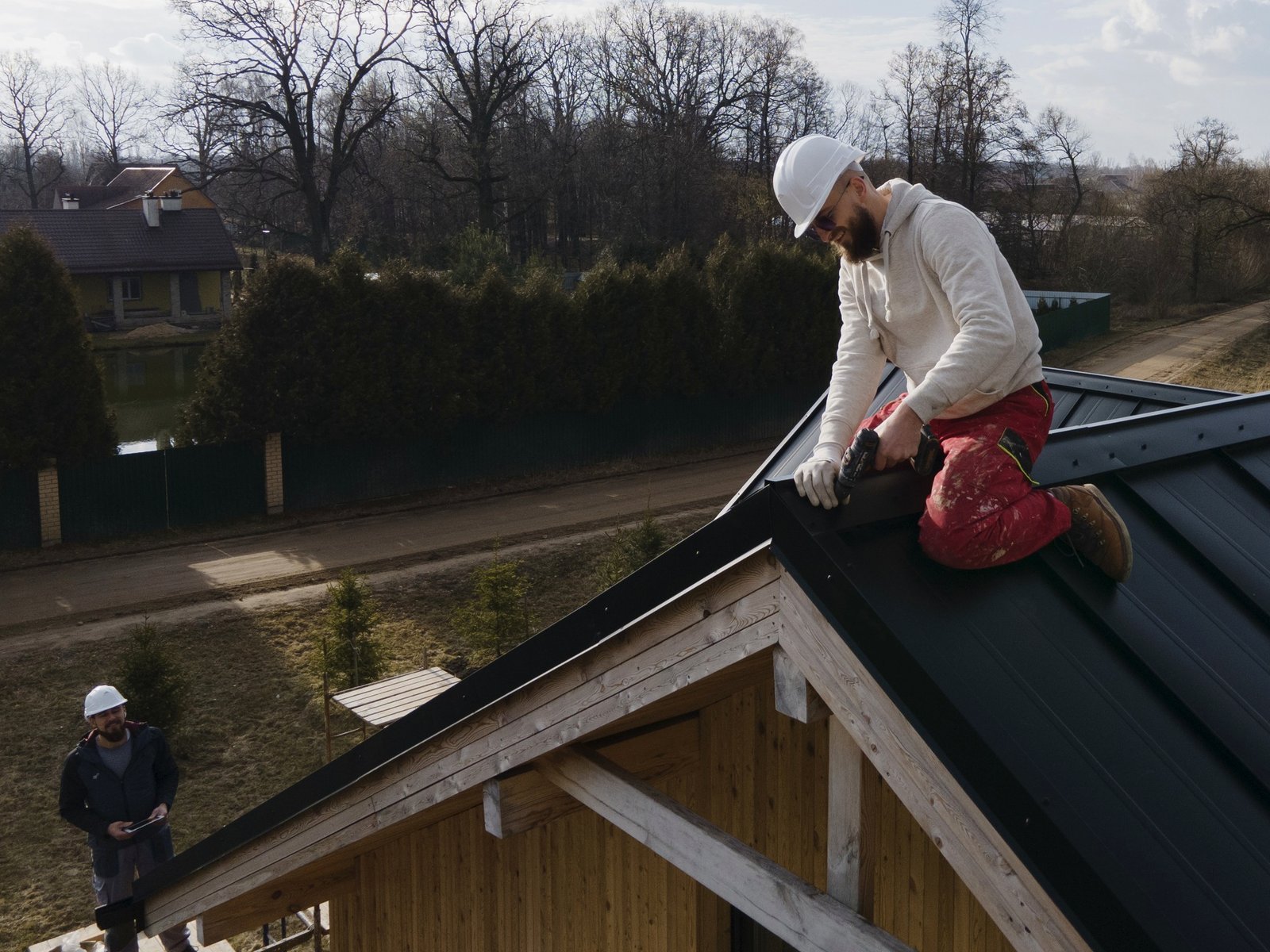 The Columbia Roofers — roofing contractor in Wareham, MA