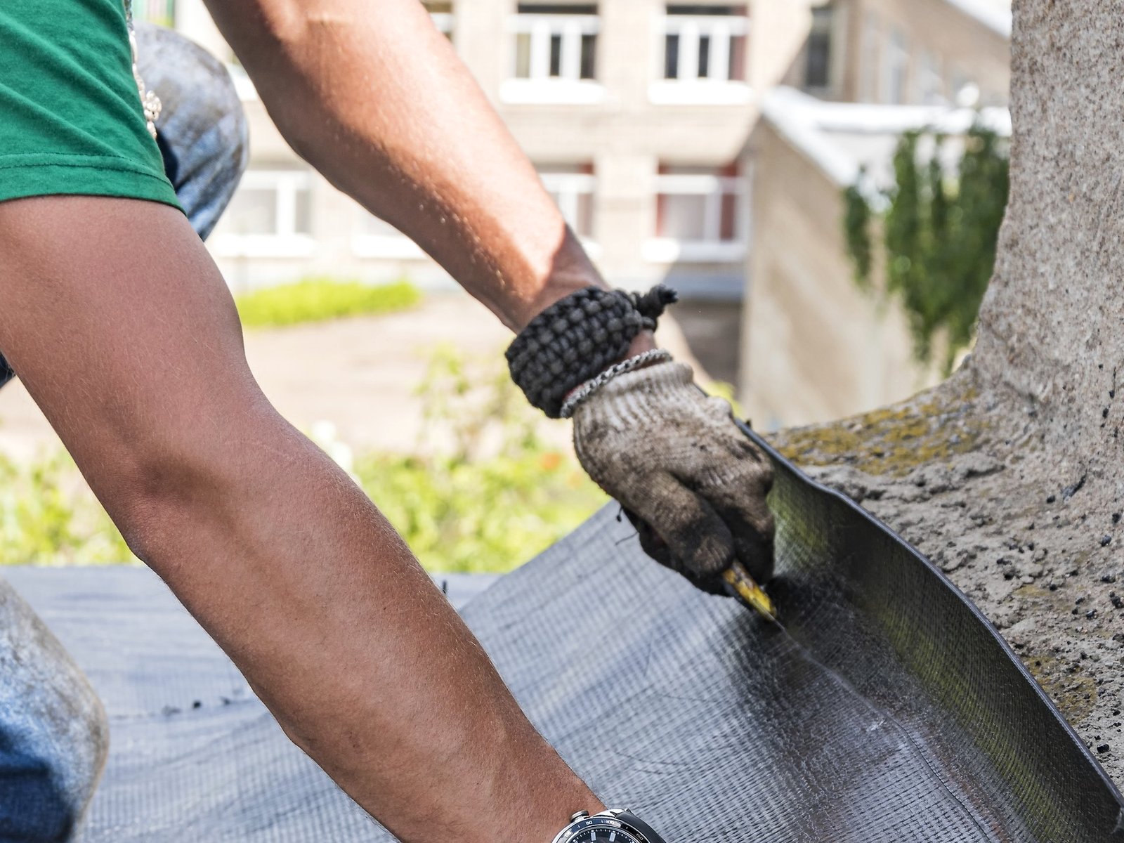 h & h roofing — roofing contractor in Bloomington, IN