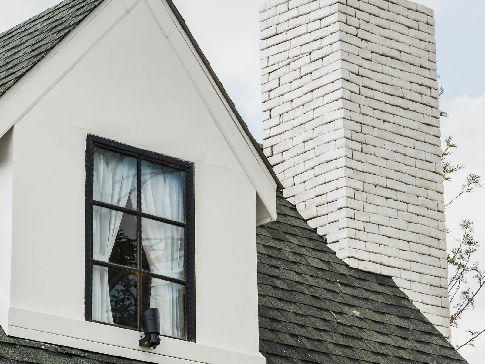 General Roofing LLC — roofing contractor in Burtonsville, MD
