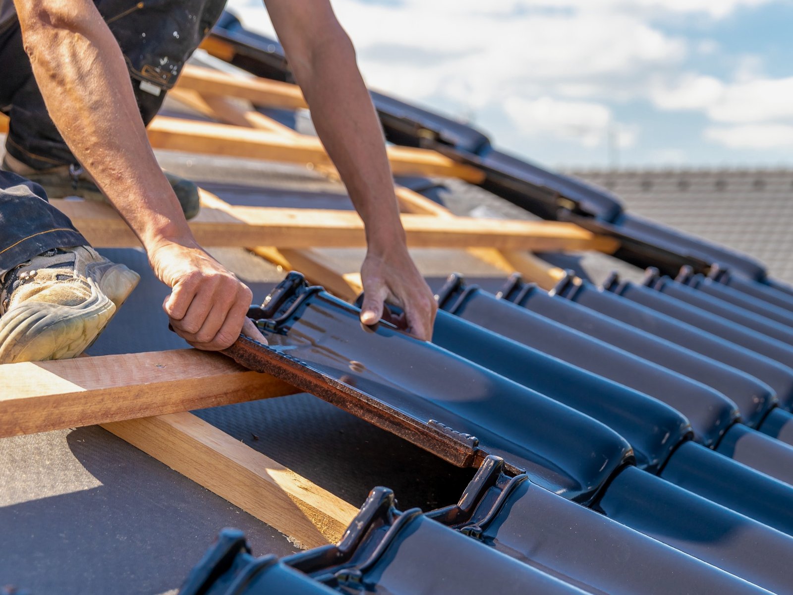 Four Twelve Roofing — roofing contractor in Coaling, AL