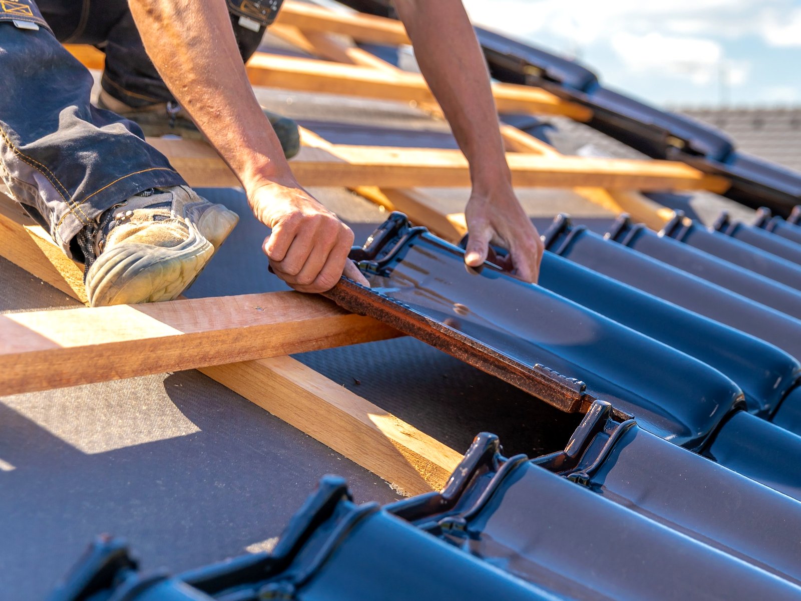MAINELY ROOFING LLC — roofing contractor in El Paso, TX