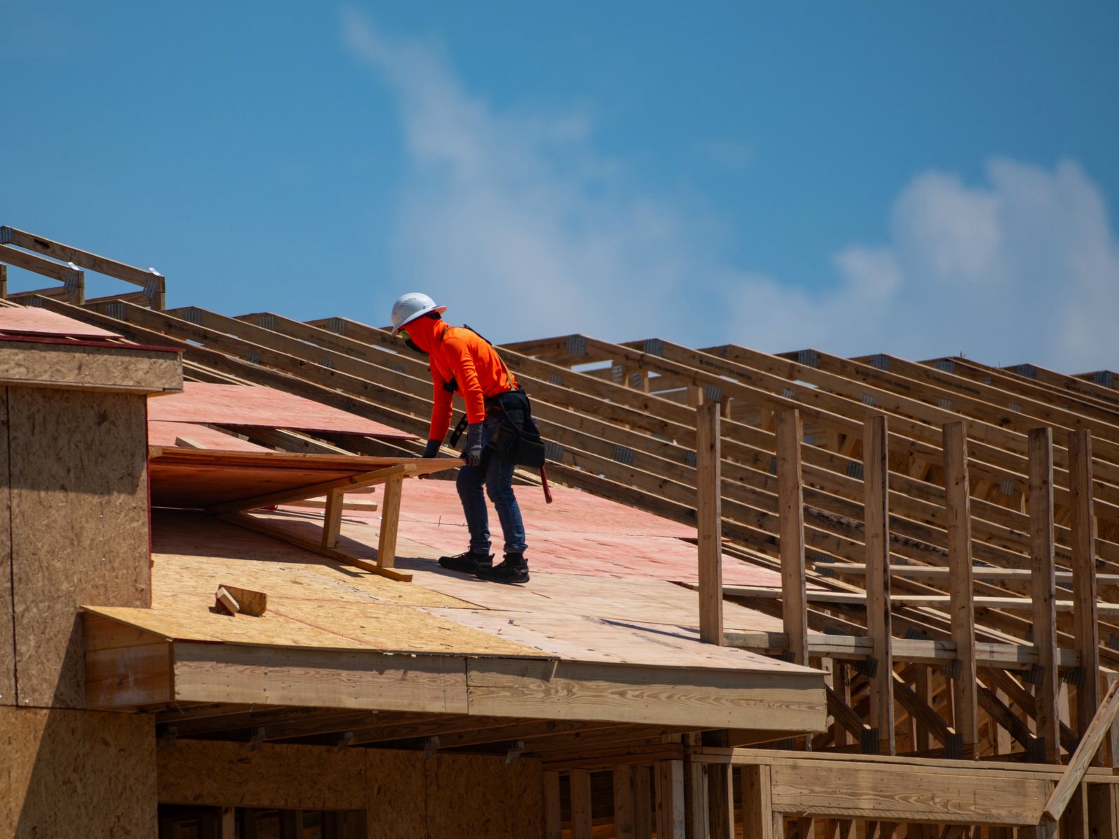 M and Son Roofing Co — roofing contractor in Briley, MI
