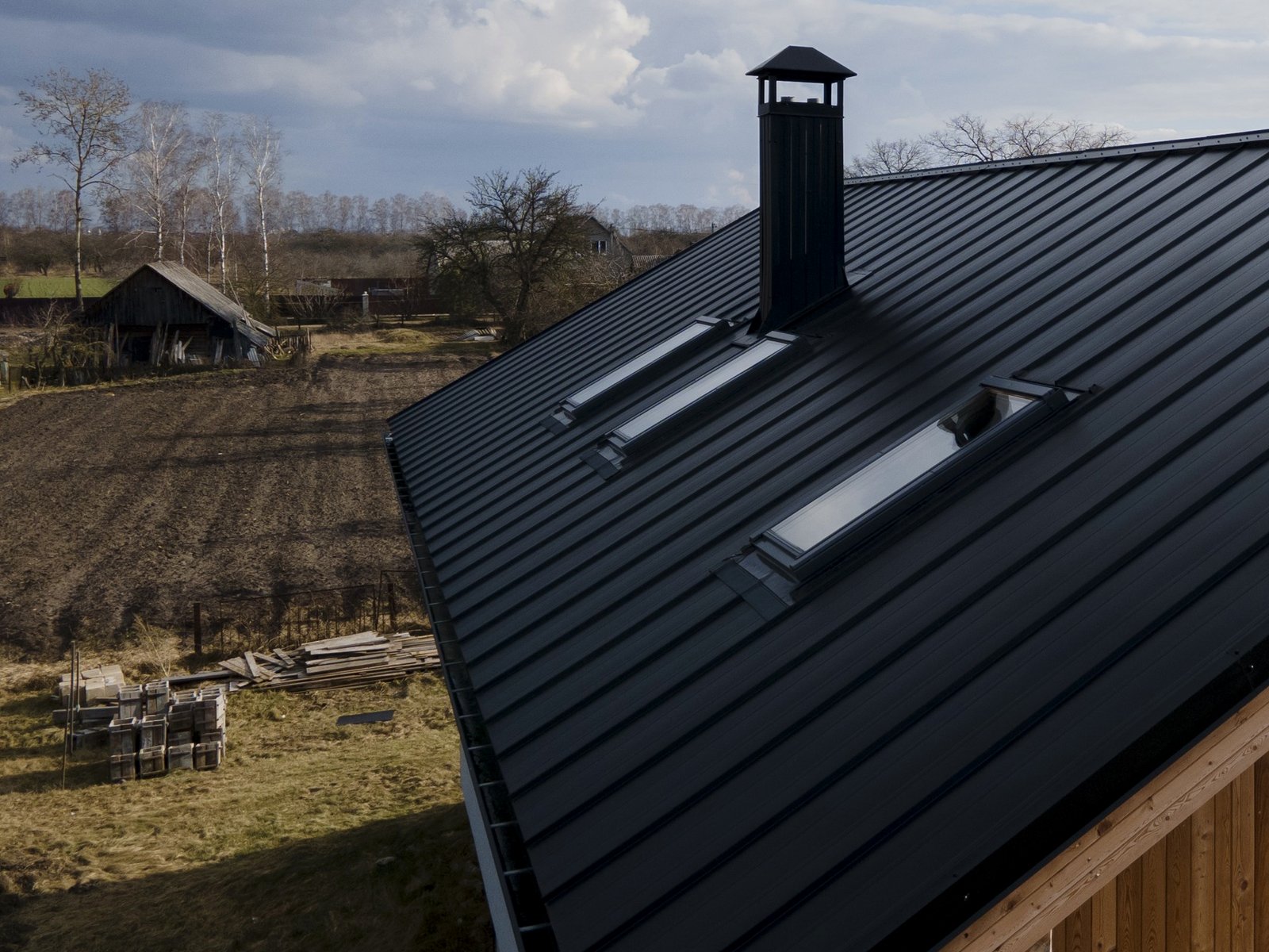 Harold Hall Roofing Inc — roofing contractor in Dickinson, TX