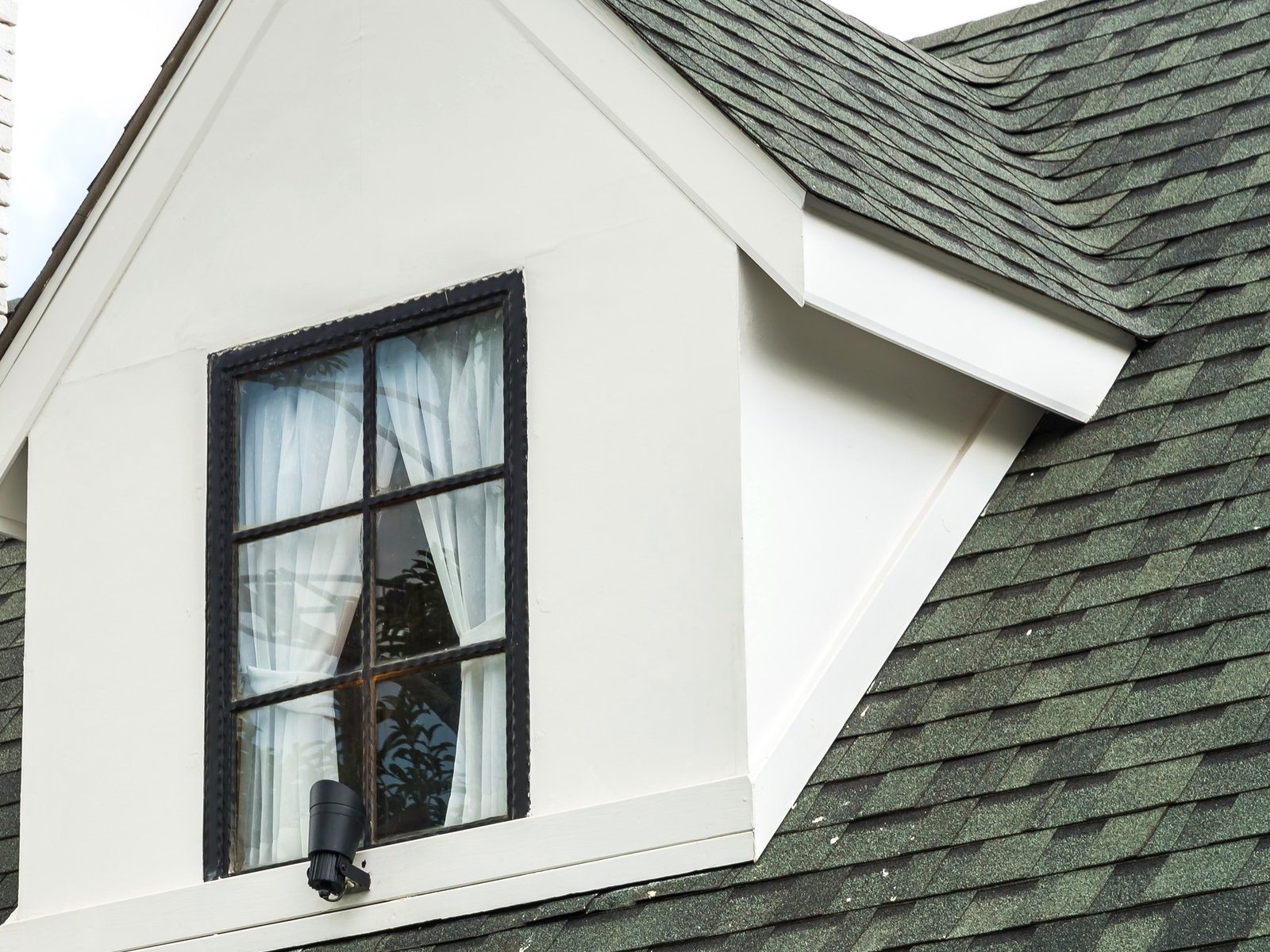 Brown's Roofing — roofing contractor in Annapolis, MD