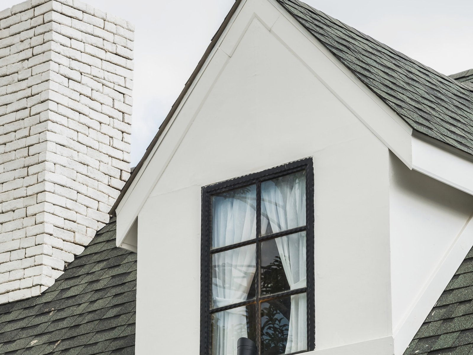 All Tite Roofing — roofing contractor in Huntington, NY