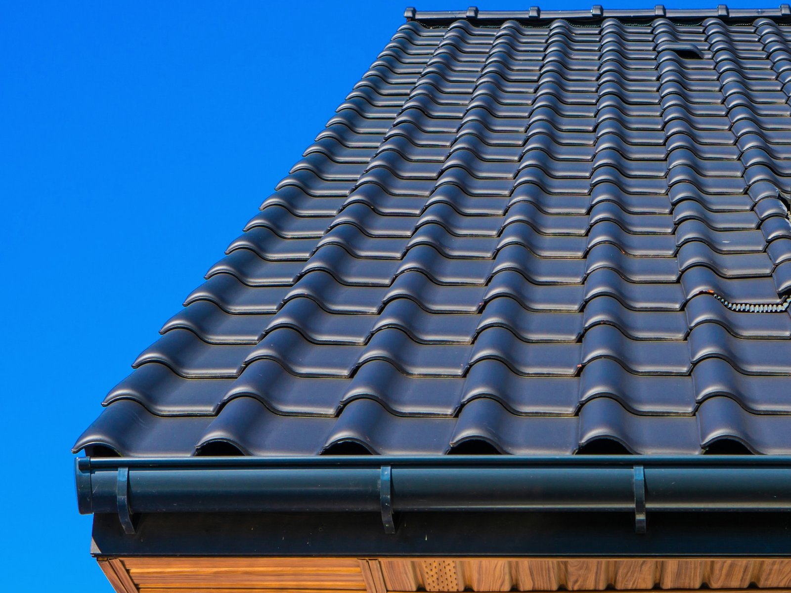Towson Roofing Pros — roofing contractor in Haverford, PA