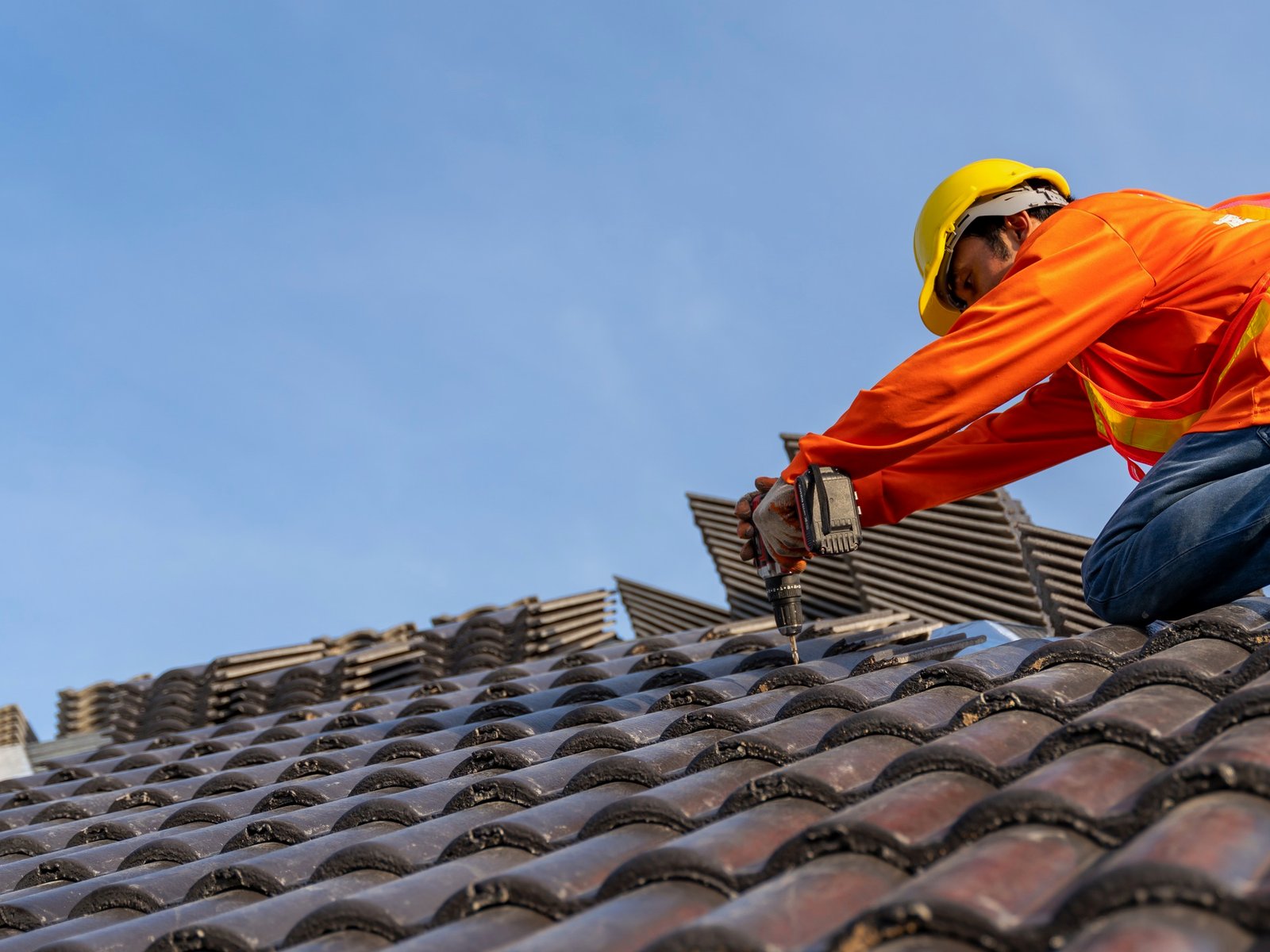 E & J Roofing, LLC — roofing contractor in London Grove, PA