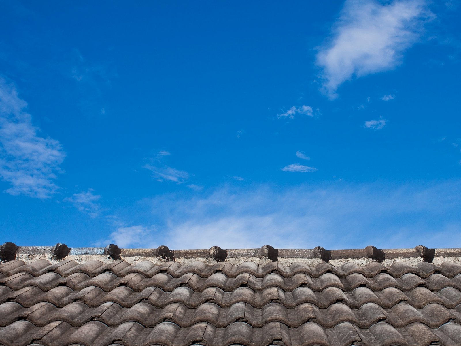 Solid Roofer — roofing contractor in Bay Village, OH